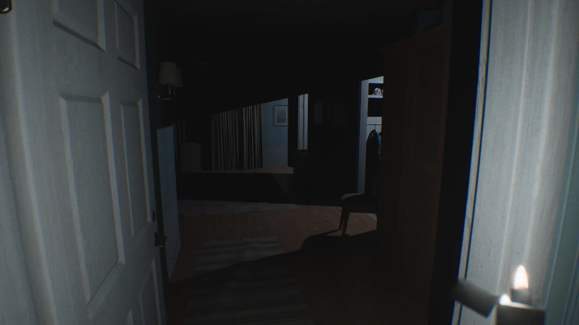 Hide Alone görsel 6