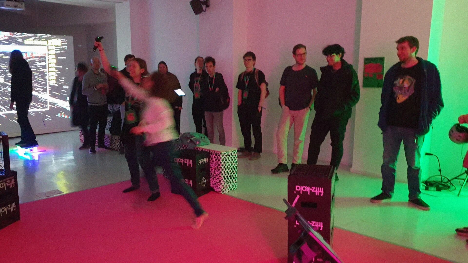 Non-Virtual Reality Games görsel 4