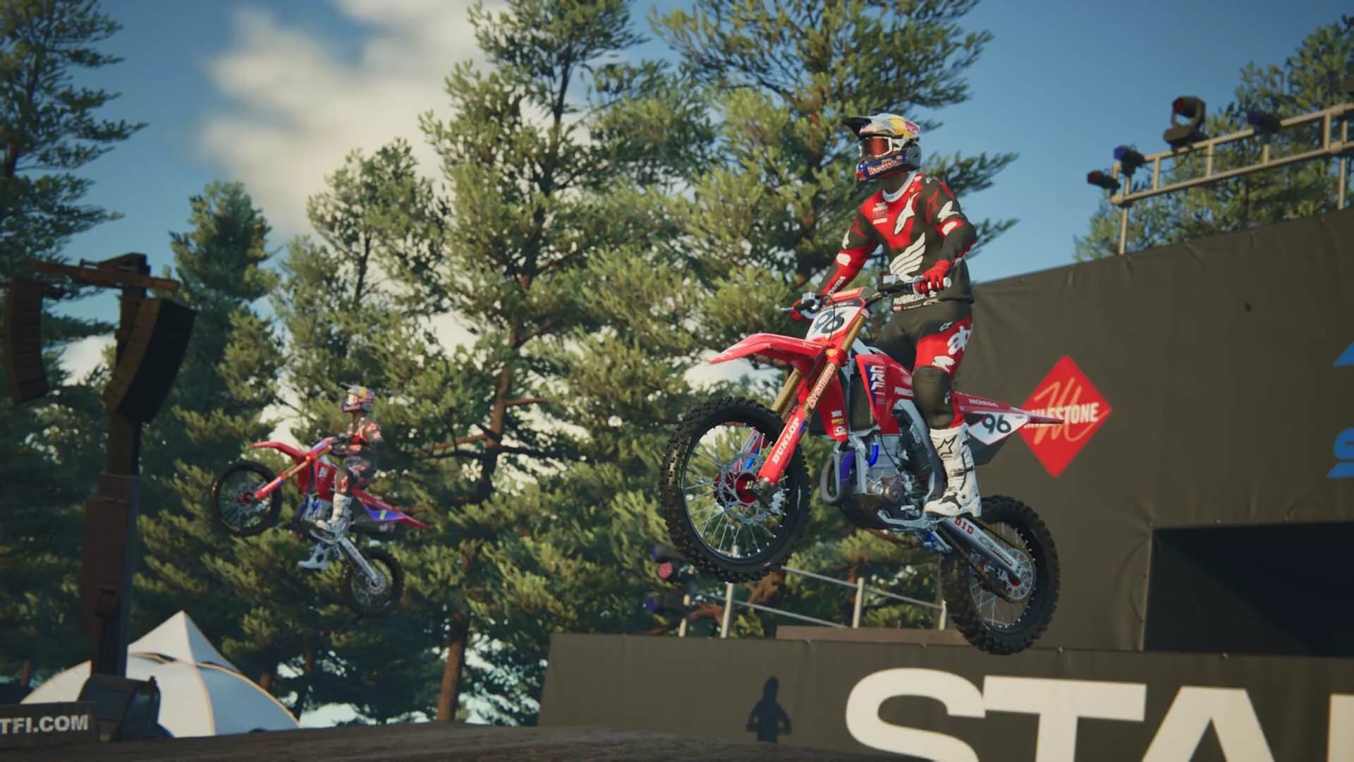 Monster Energy Supercross 25 - The Official Video Game görsel 4