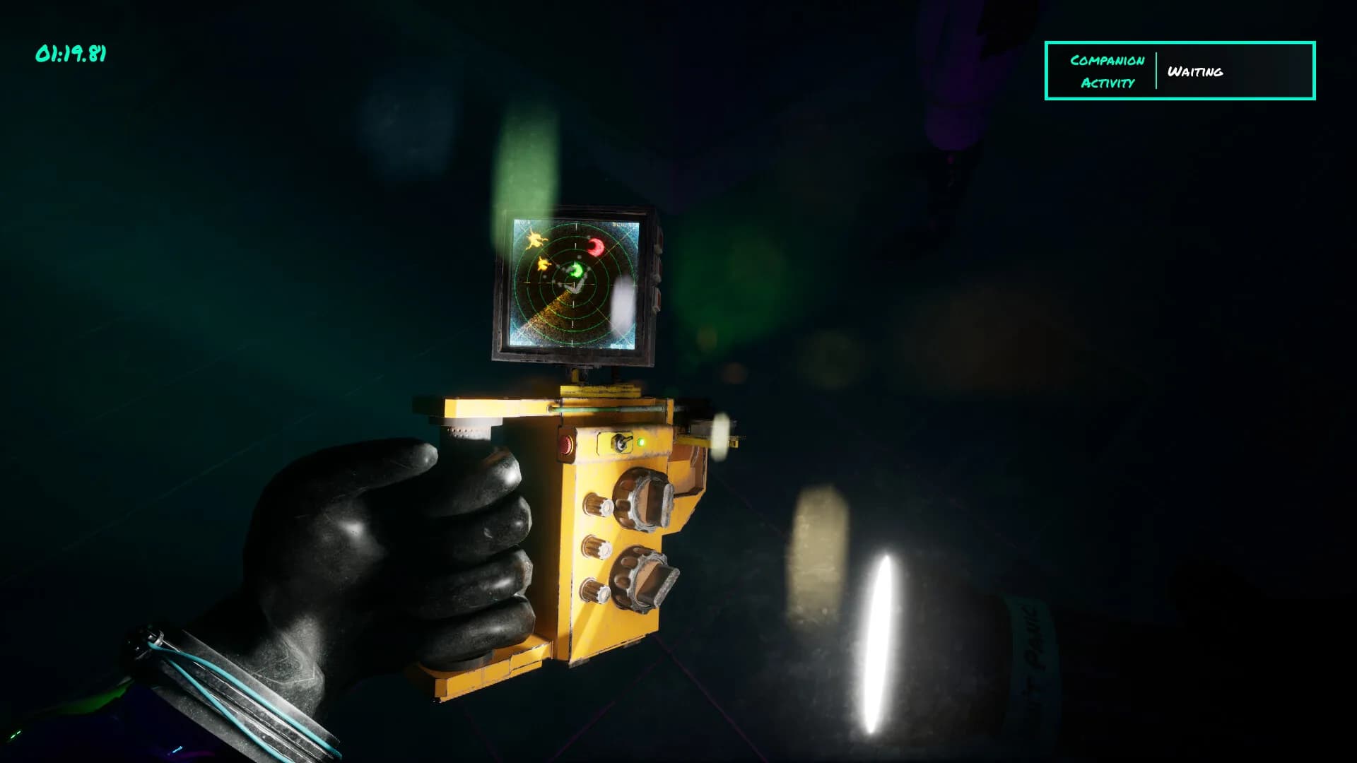 Don't Panic görsel 2