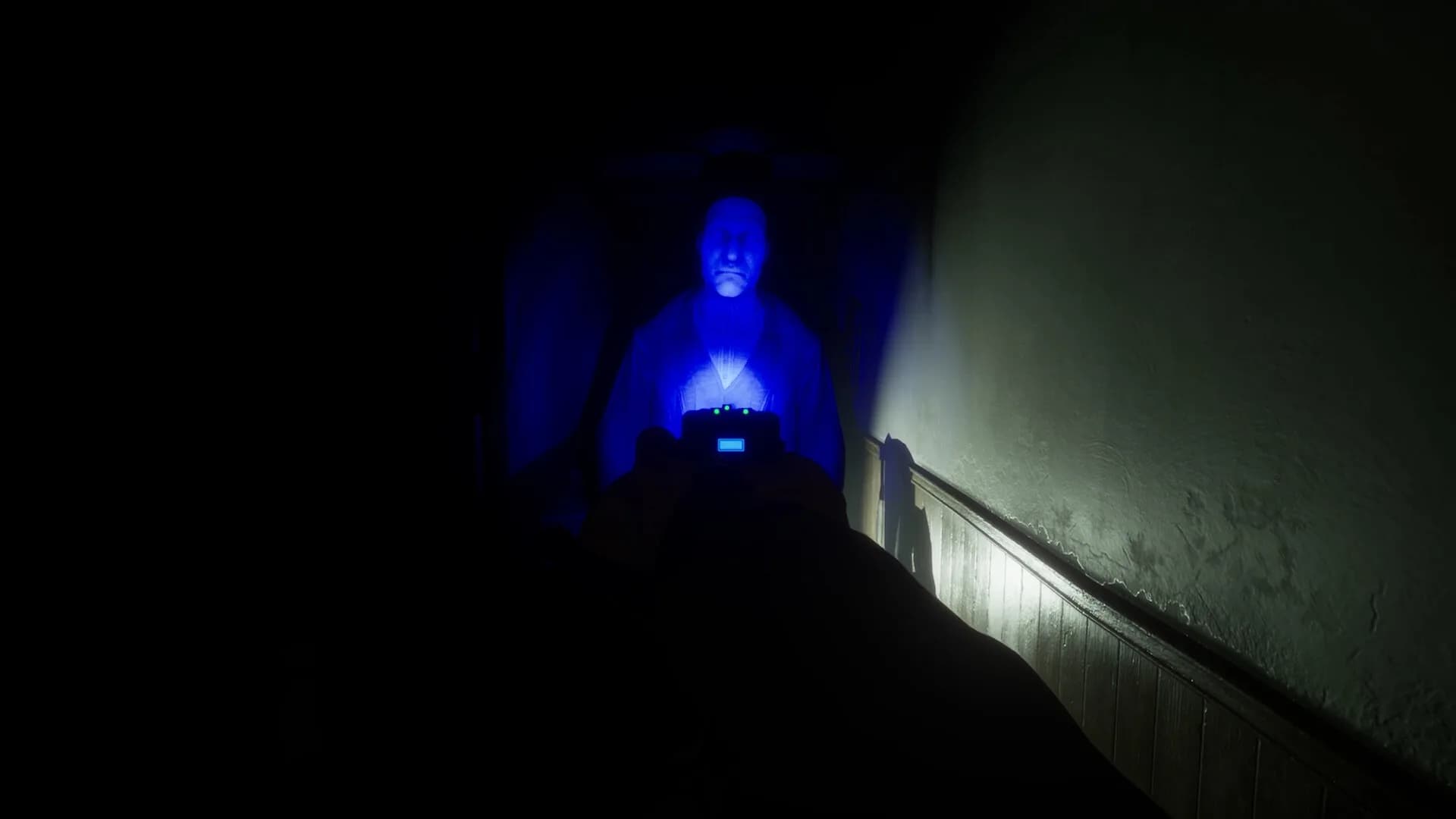 She's Leaving görsel 5