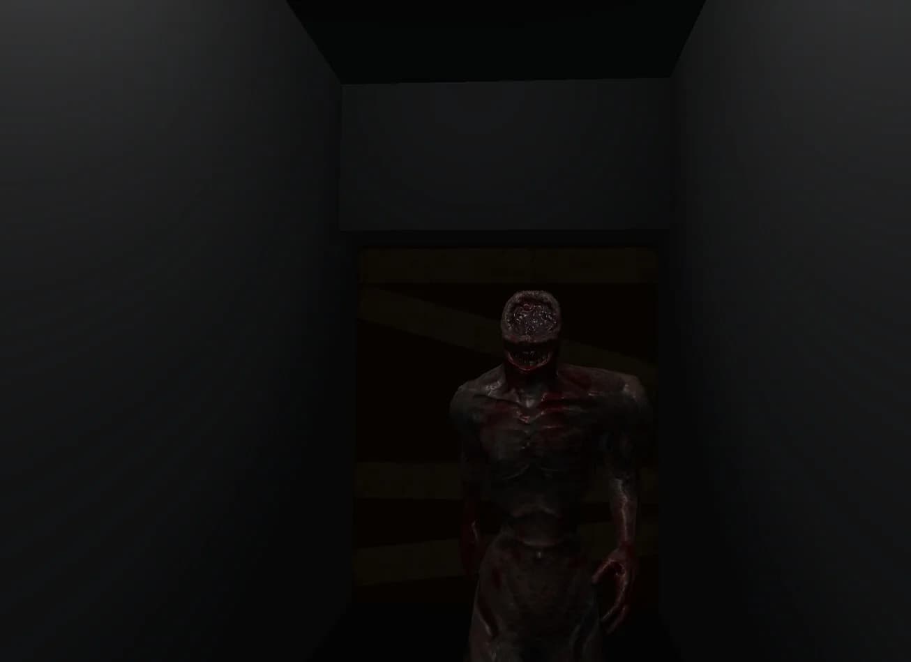 Someone is behind you görsel 2