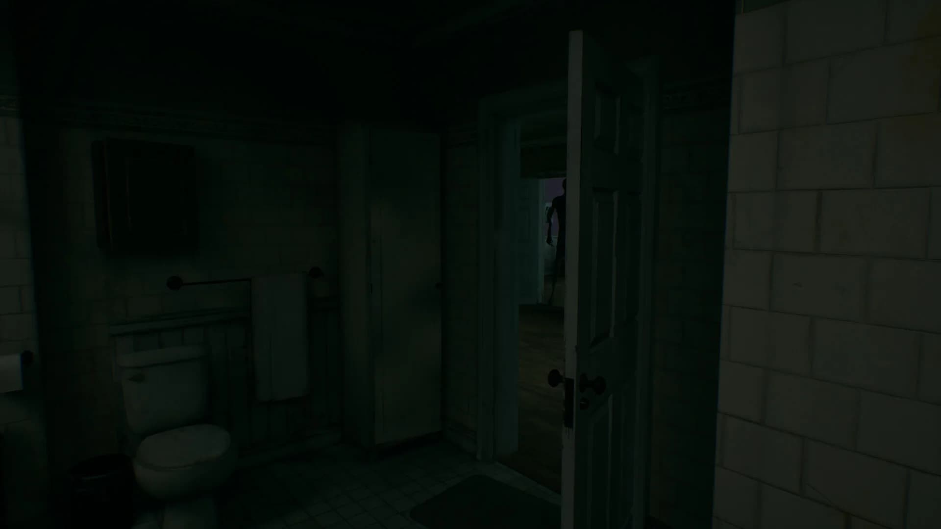 I found myself in a strange house and I'm scared görsel 6