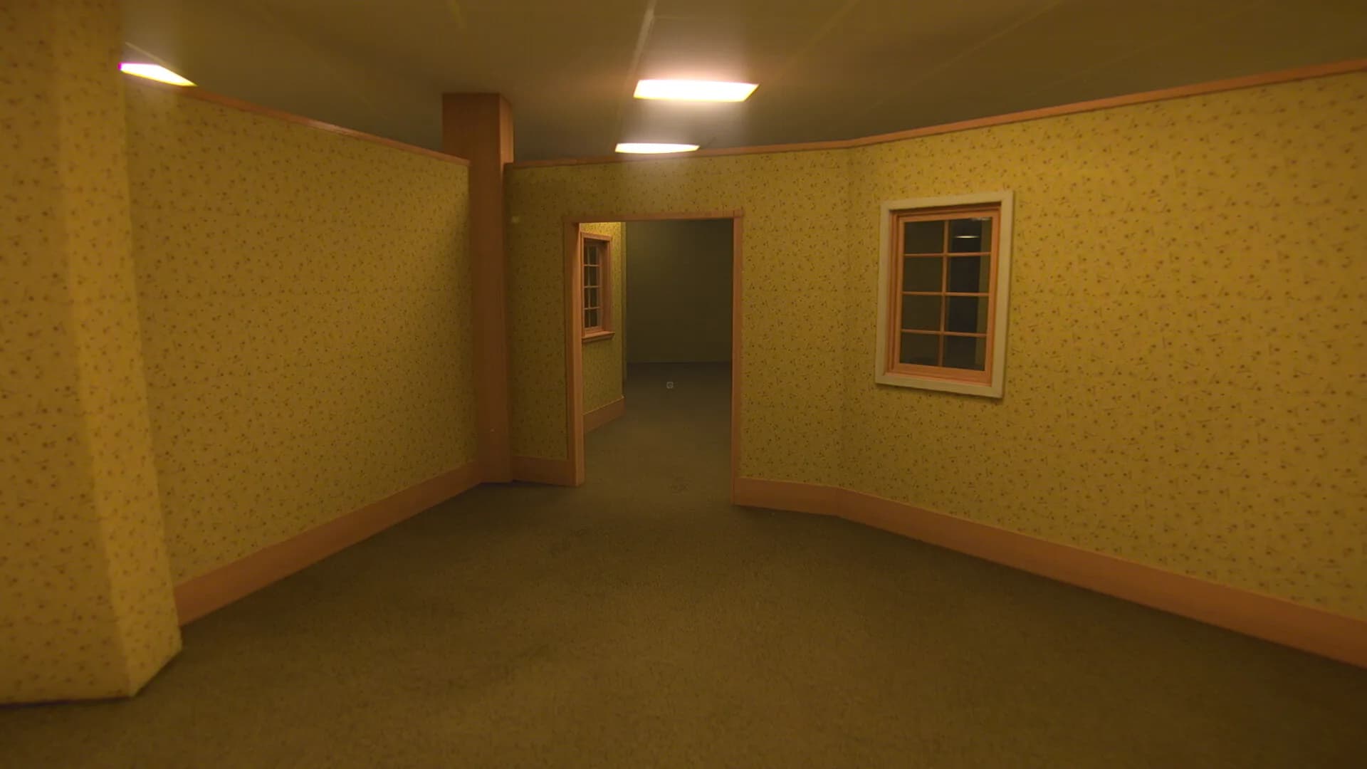 Spaces Between görsel 2