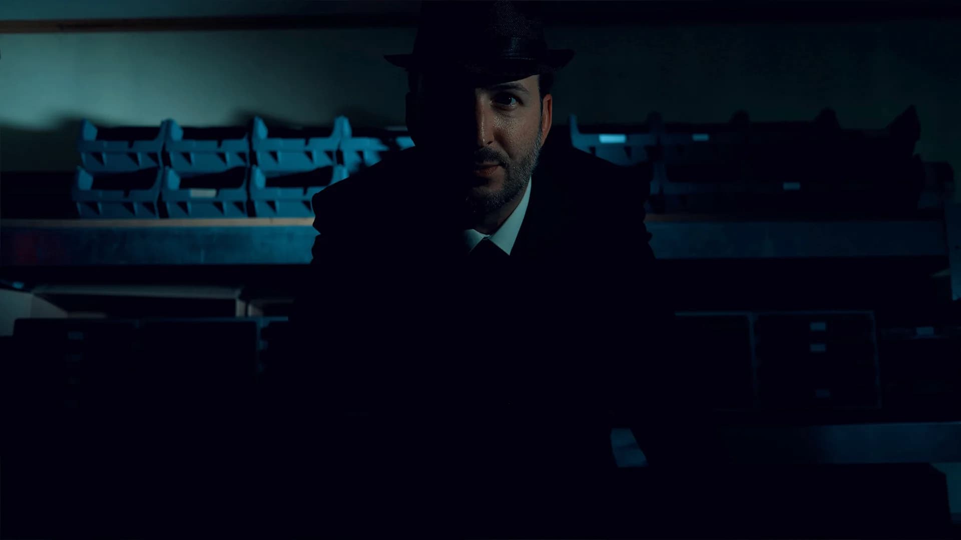 The Shapeshifting Detective görsel 5