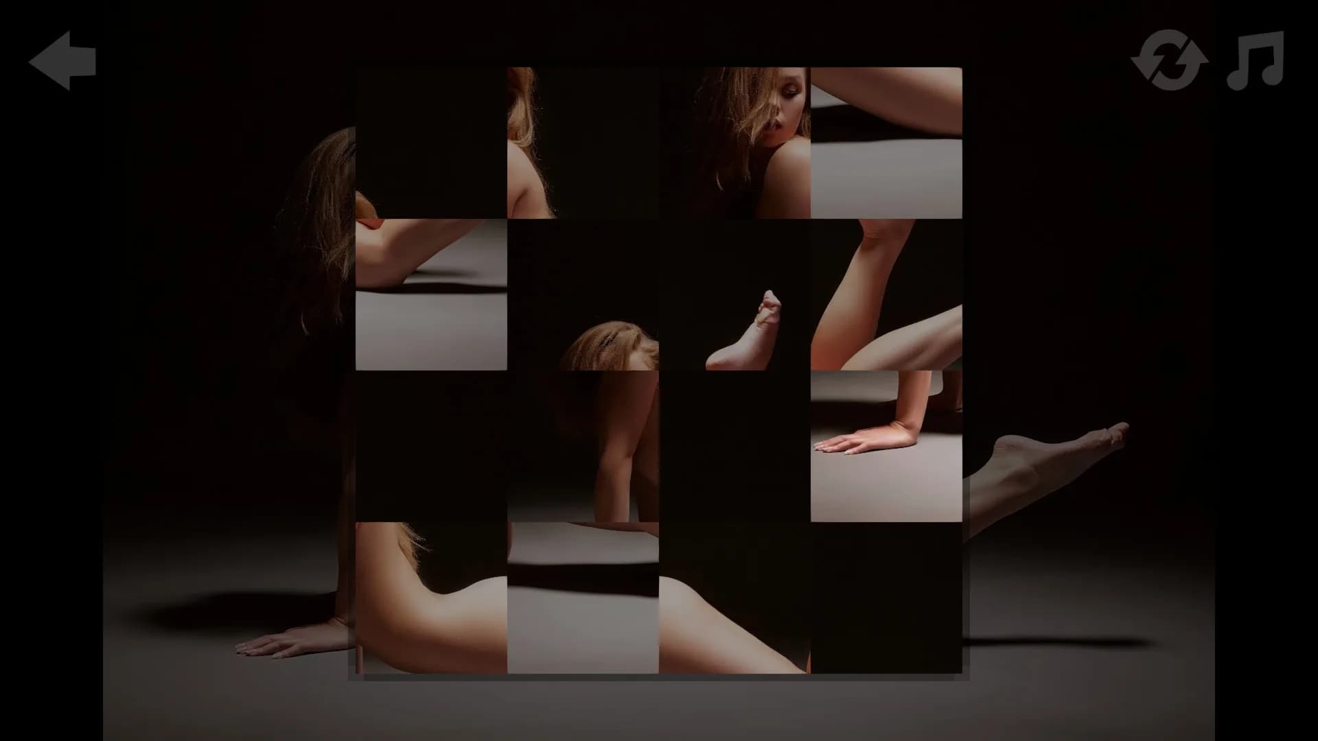 Sexy Girls Puzzle görsel 5